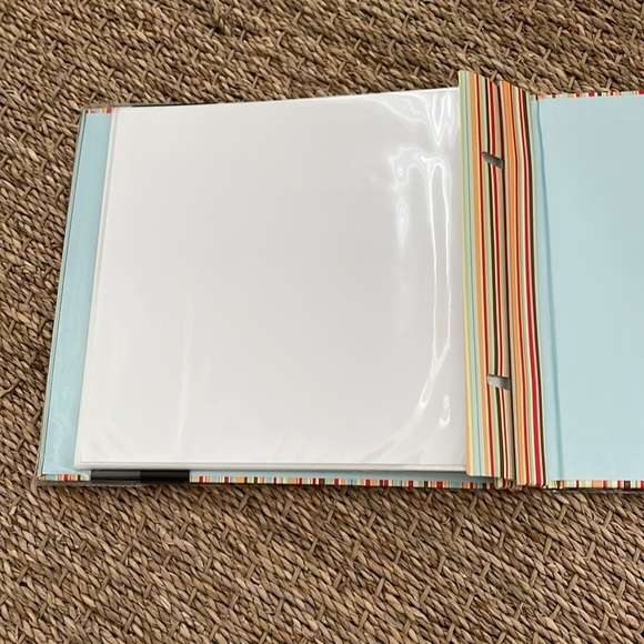 Making Memories album cheeky 8” x 8” stripe - Picture 7 of 9